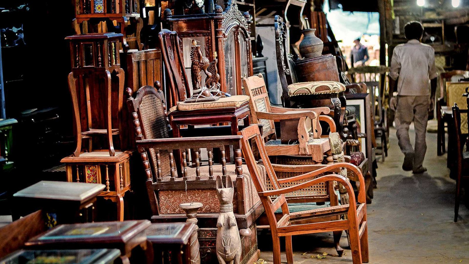 How to Upcycle Old Furniture into Stylish Home Decor (Beginner-Friendly)